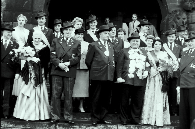 1952 - 1955